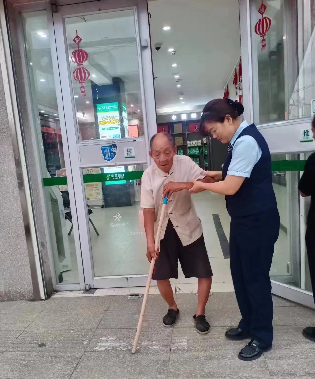 铁肩担道义 丹心铸邮魂
