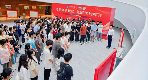 广西革命纪念馆革命文物进校园活动引发积极反响
